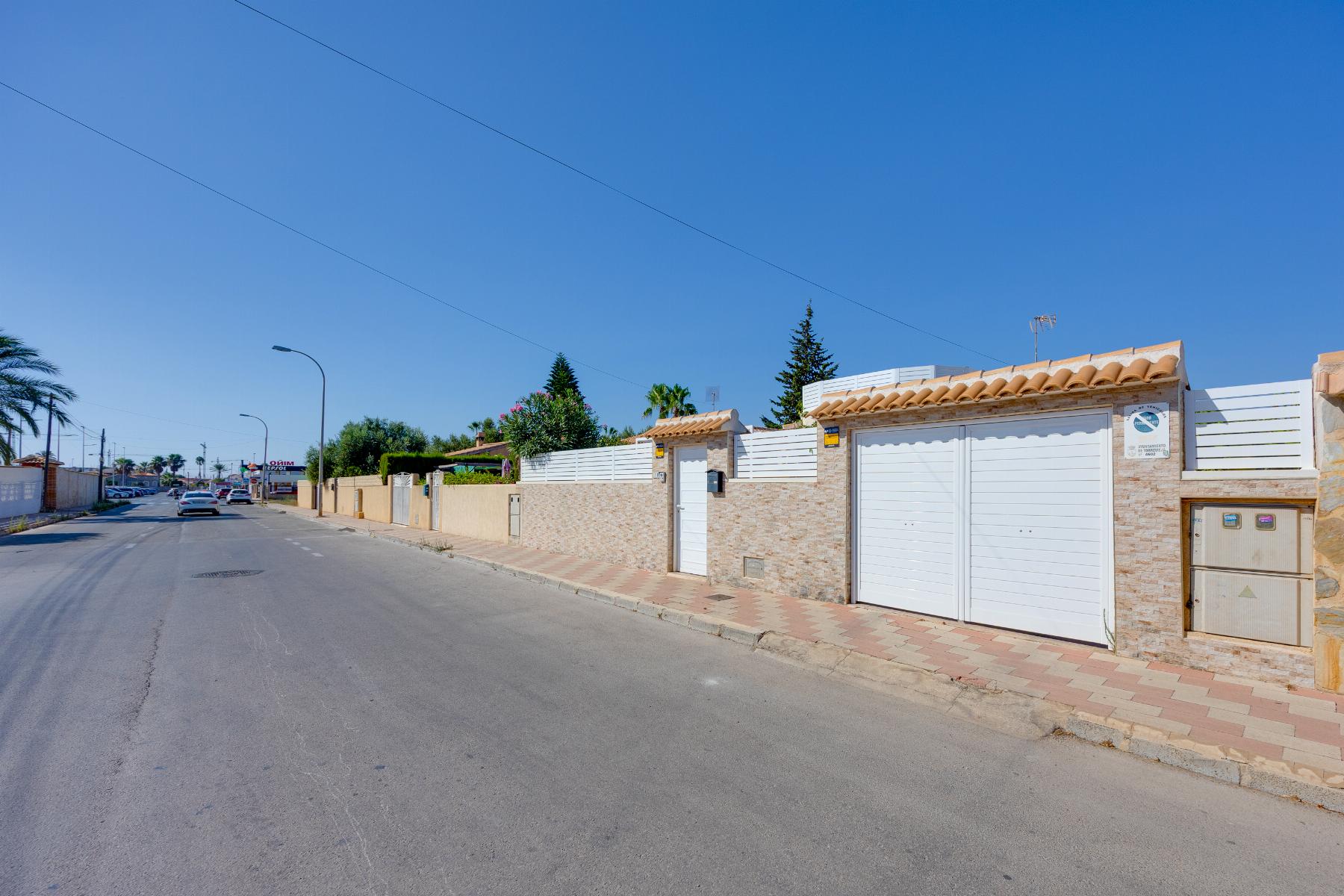 Venta de chalet en Torrevieja