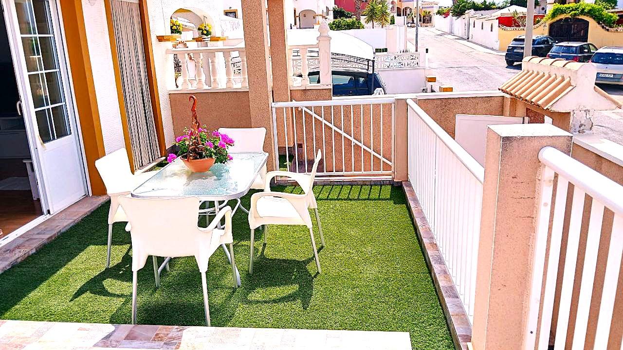 Venta de chalet en Orihuela Costa