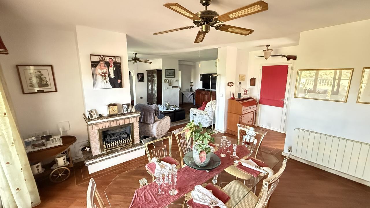 Venta de villa en Orihuela Costa