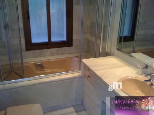 For sale of chalet in Marbella