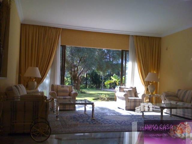 For sale of chalet in Marbella