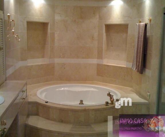 For sale of chalet in Marbella