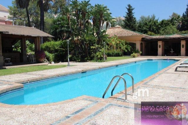 For sale of chalet in Marbella