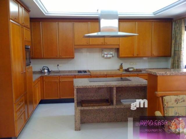 For sale of chalet in Marbella