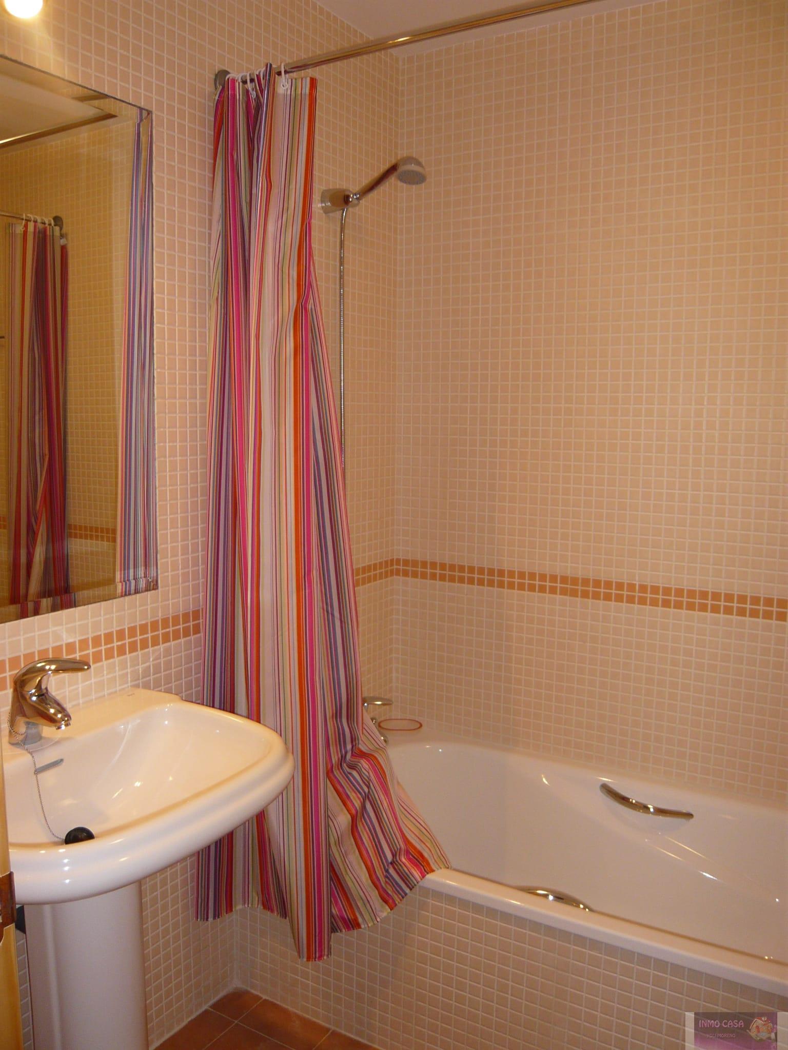 For rent of flat in Coín