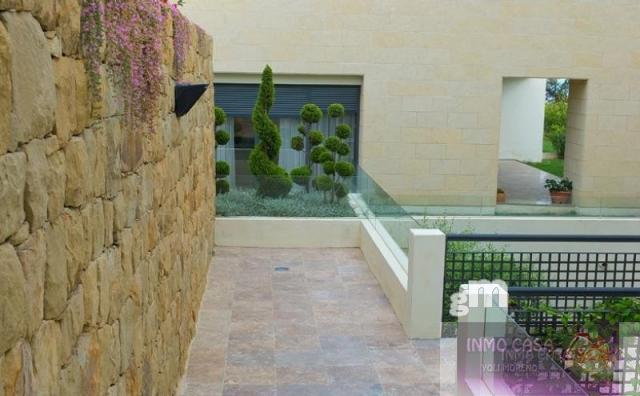 For sale of penthouse in Marbella
