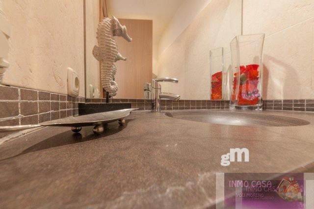 For sale of penthouse in Marbella