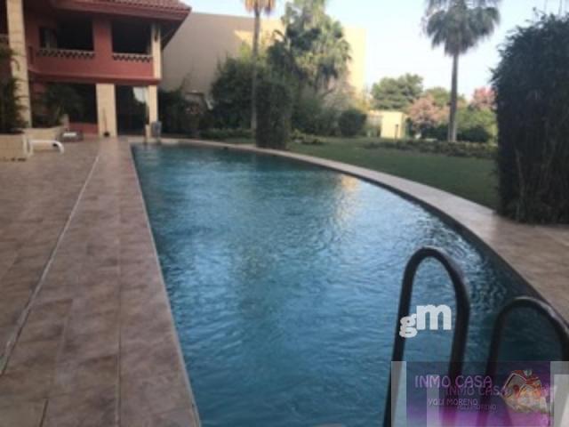 Venta de piso en Benalmádena
