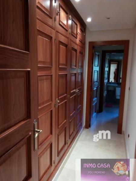 For rent of flat in Nueva Andalucía