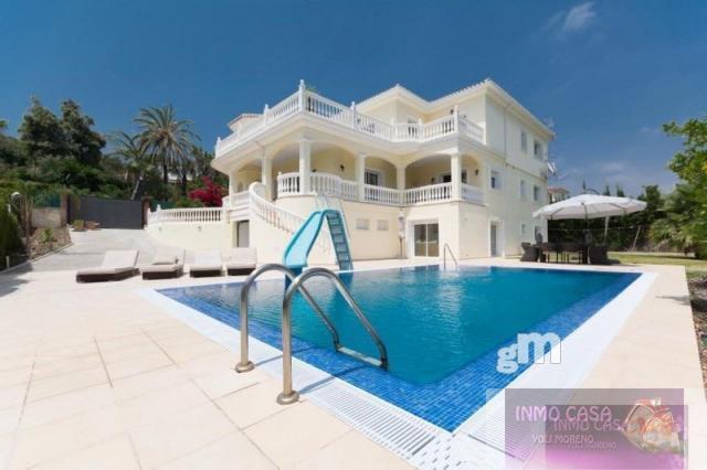 For sale of villa in Marbella