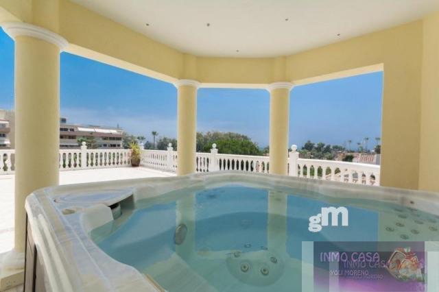 For sale of villa in Marbella
