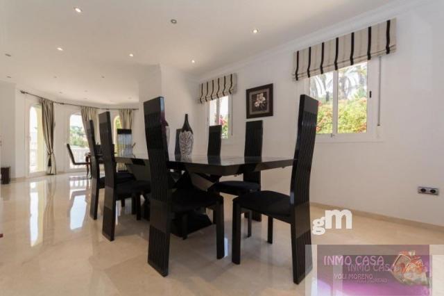 For sale of villa in Marbella
