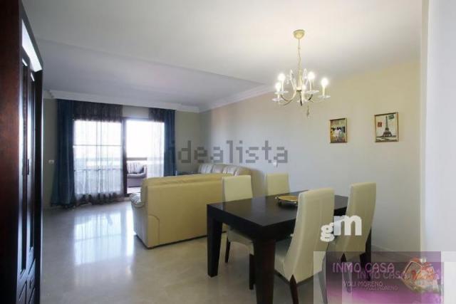 For rent of duplex in Estepona