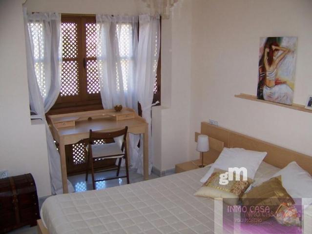 For sale of flat in Estepona