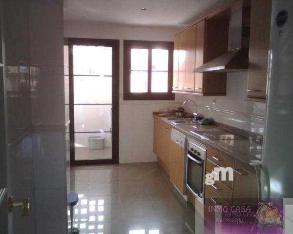 For sale of flat in Estepona