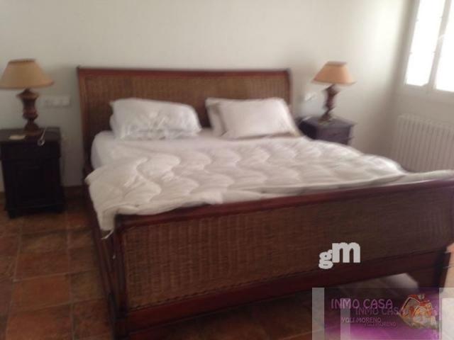 For sale of house in Coín