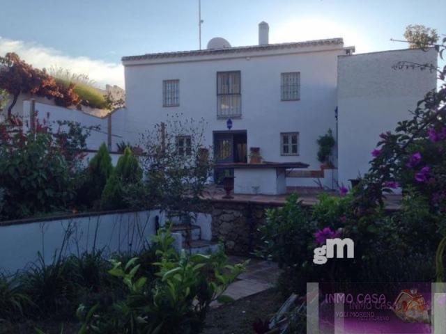 For sale of house in Coín