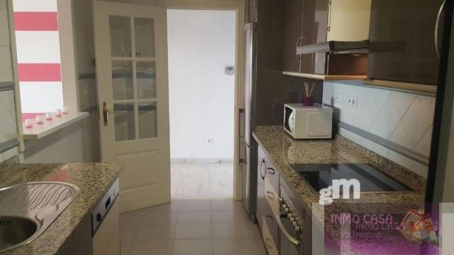 For sale of apartment in Benalmádena