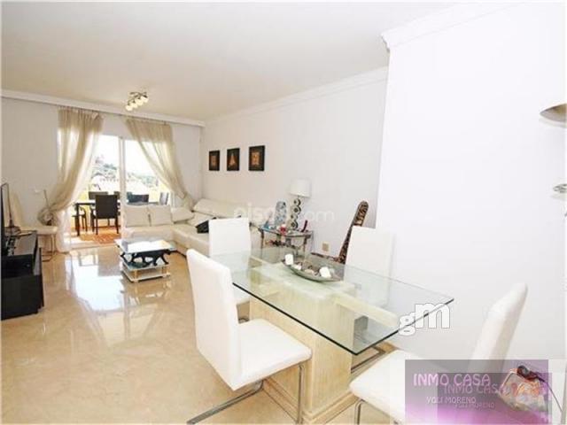 Venta de piso en Nueva Andalucía