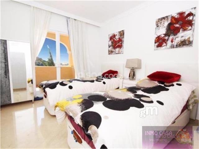 Venta de piso en Nueva Andalucía