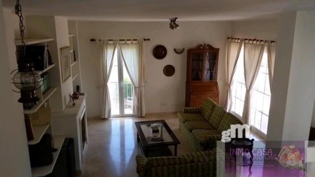 For rent of duplex in Estepona