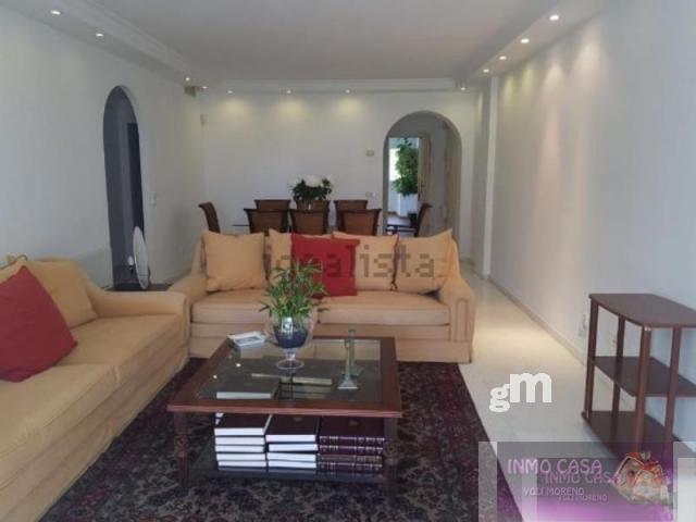 For rent of flat in Puerto Banús