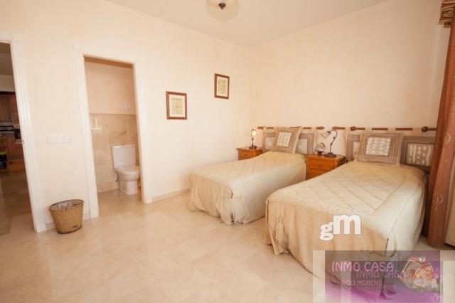 For sale of apartment in Marbella