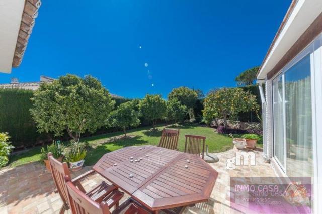 Venta de villa en Benalmádena