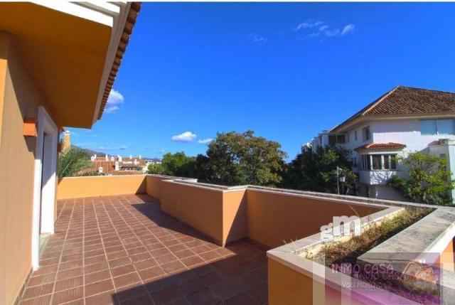 For sale of penthouse in Marbella