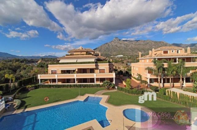 For sale of penthouse in Marbella