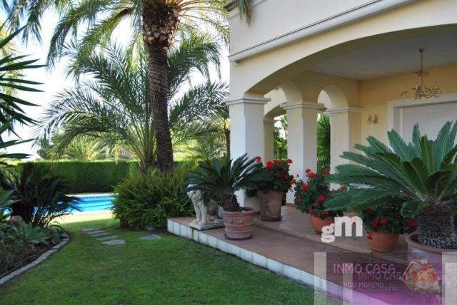 For rent of villa in Marbella