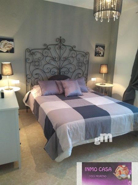 For sale of flat in Estepona