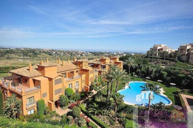 For rent of ground floor in Estepona