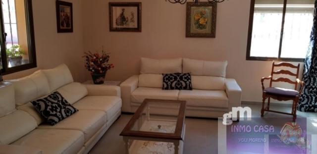 For sale of chalet in Estepona