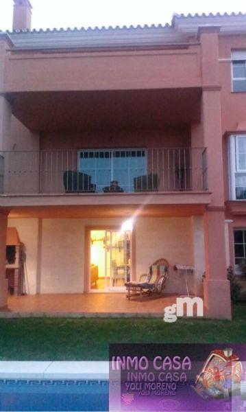 For sale of chalet in Mijas