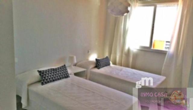 For rent of penthouse in Manilva
