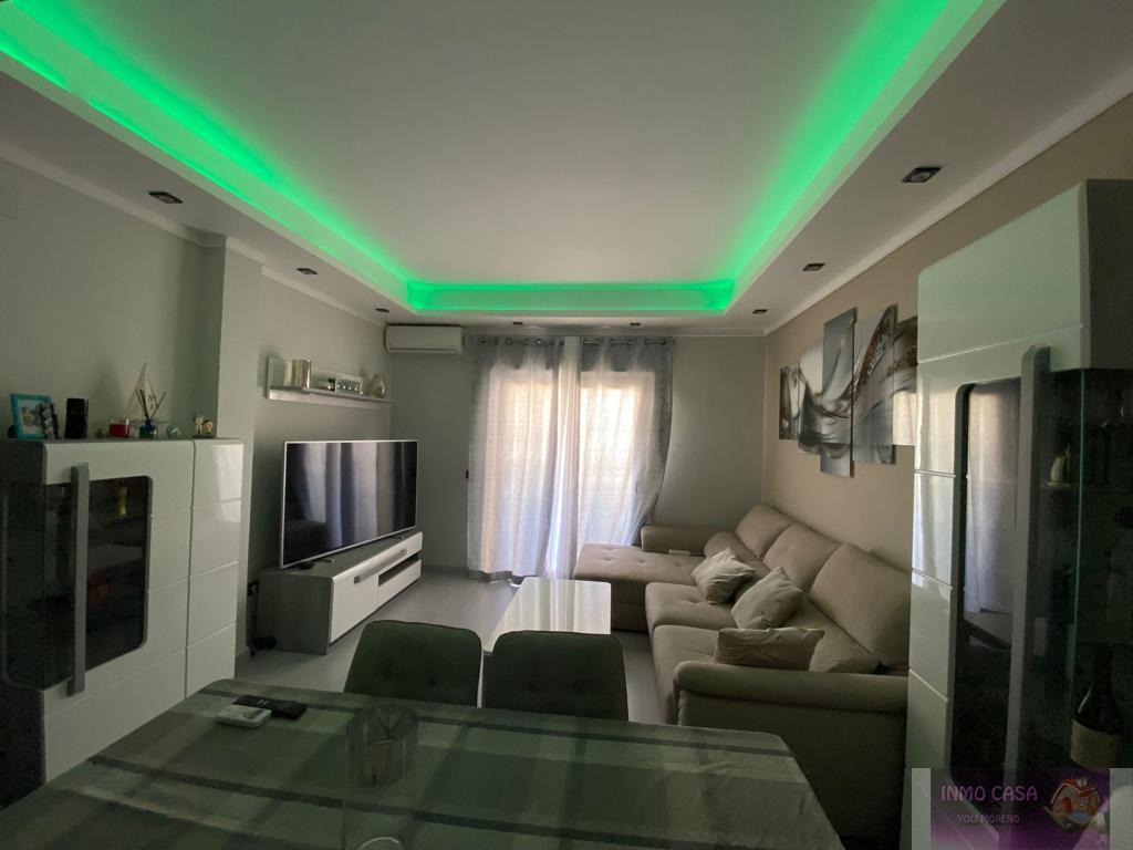For rent of flat in Benalmádena