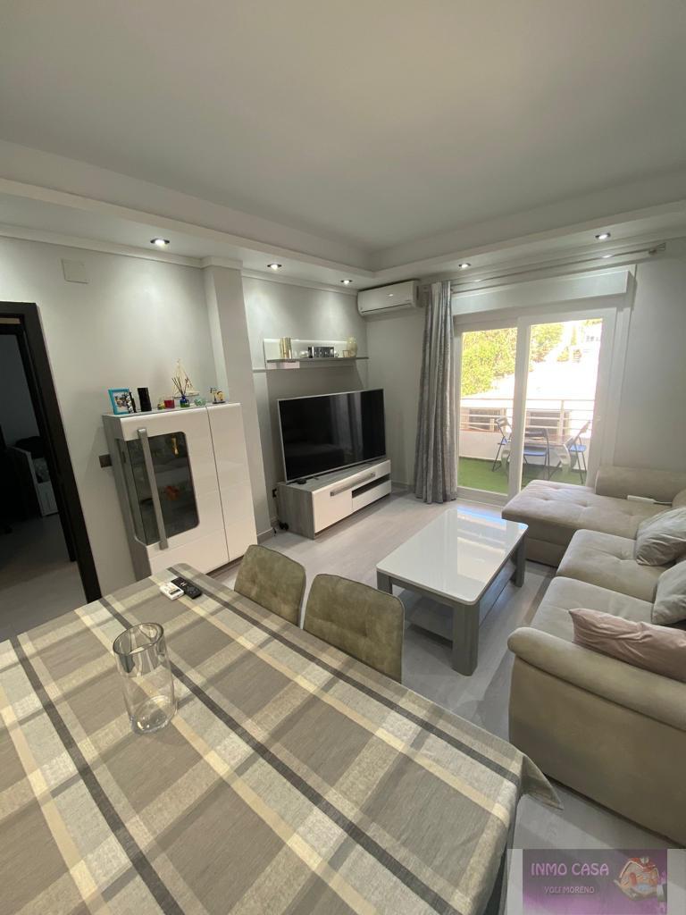 For rent of flat in Benalmádena
