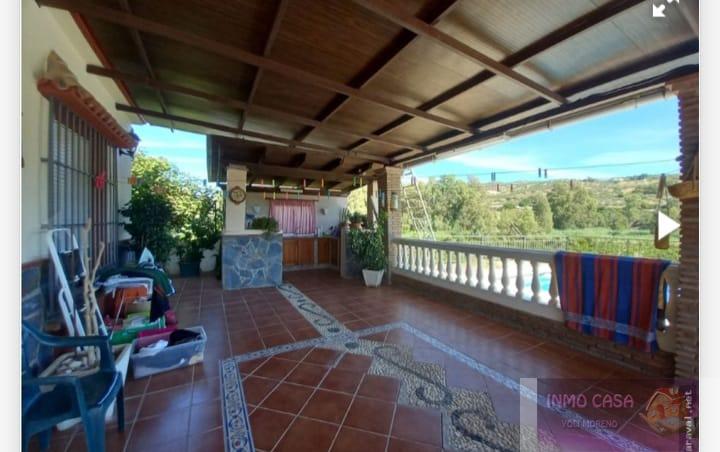 For rent of chalet in Coín