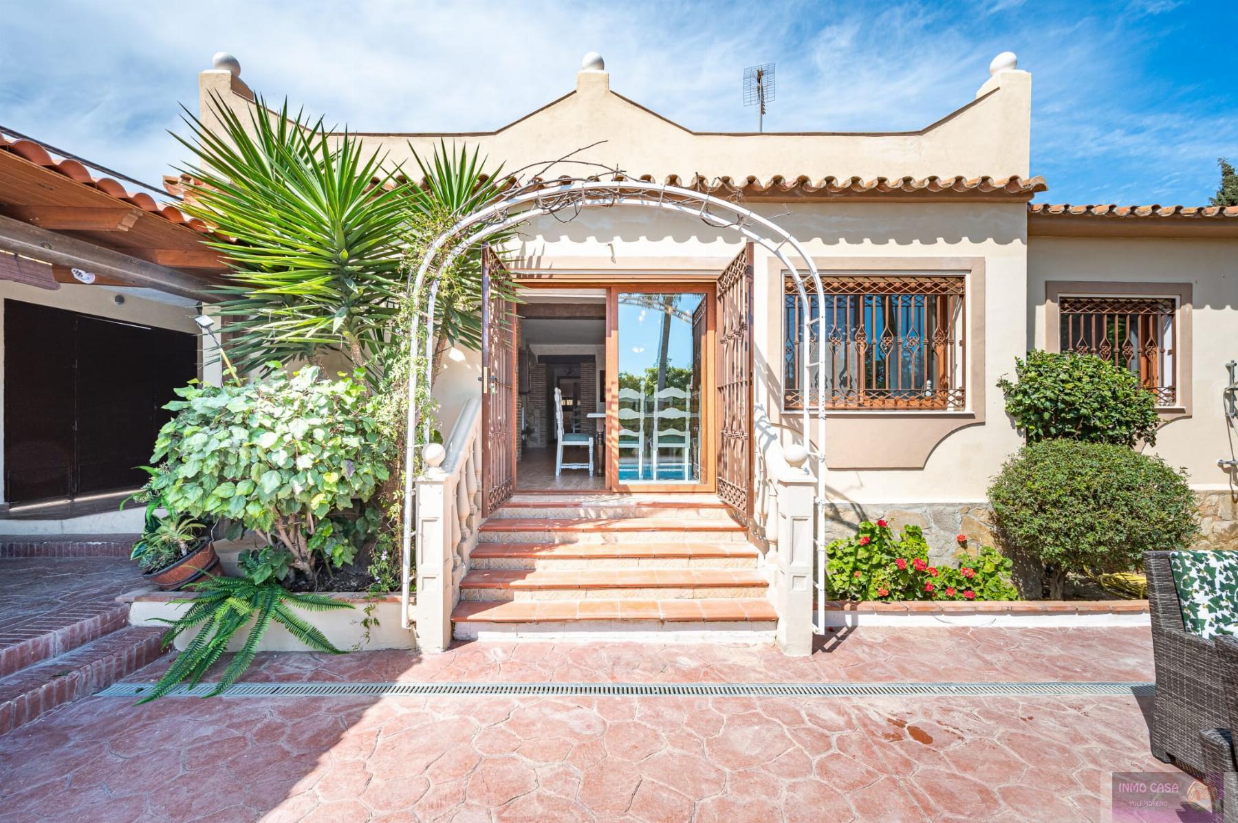 For rent of villa in Marbella