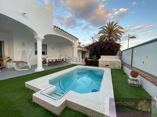 For rent of villa in Marbella