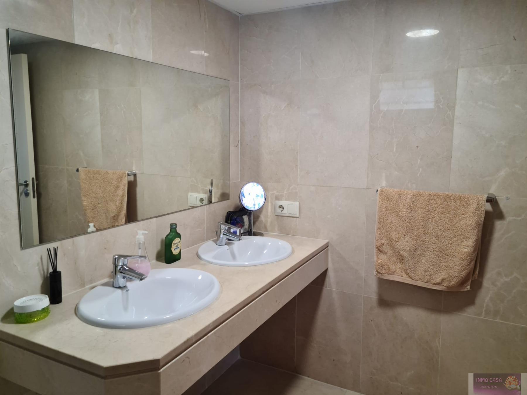 For rent of flat in Manilva