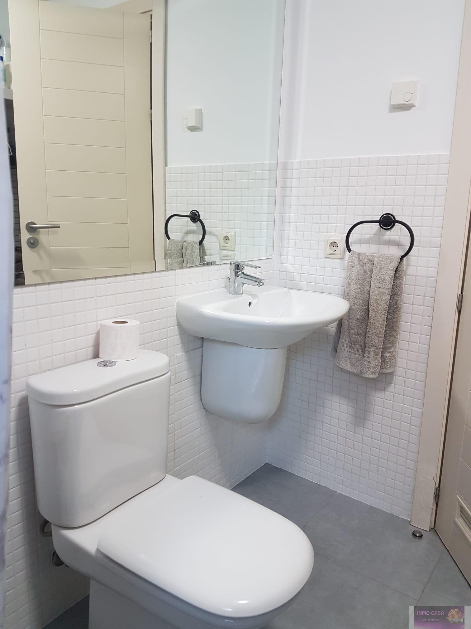 For rent of flat in Manilva