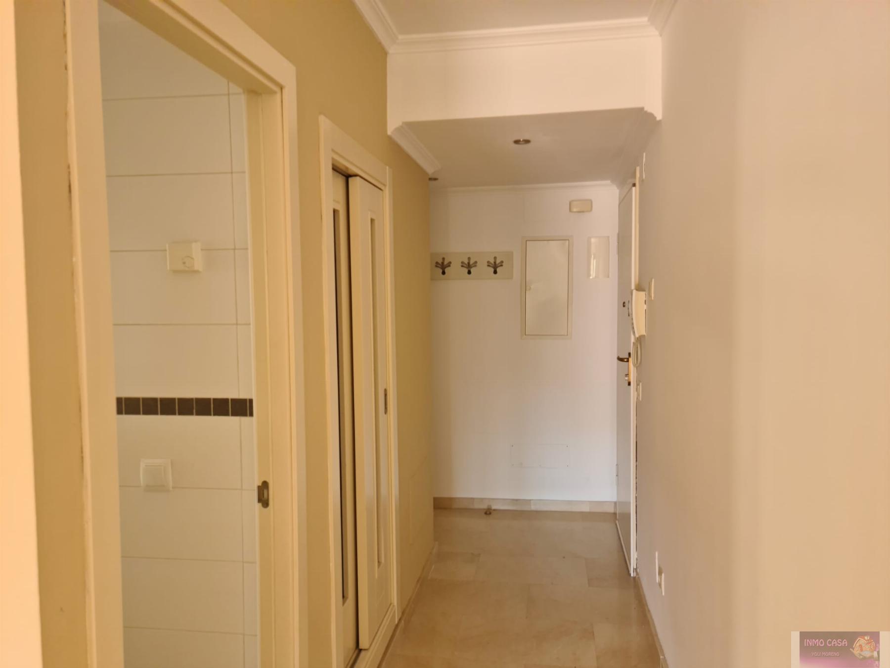 For rent of flat in Manilva