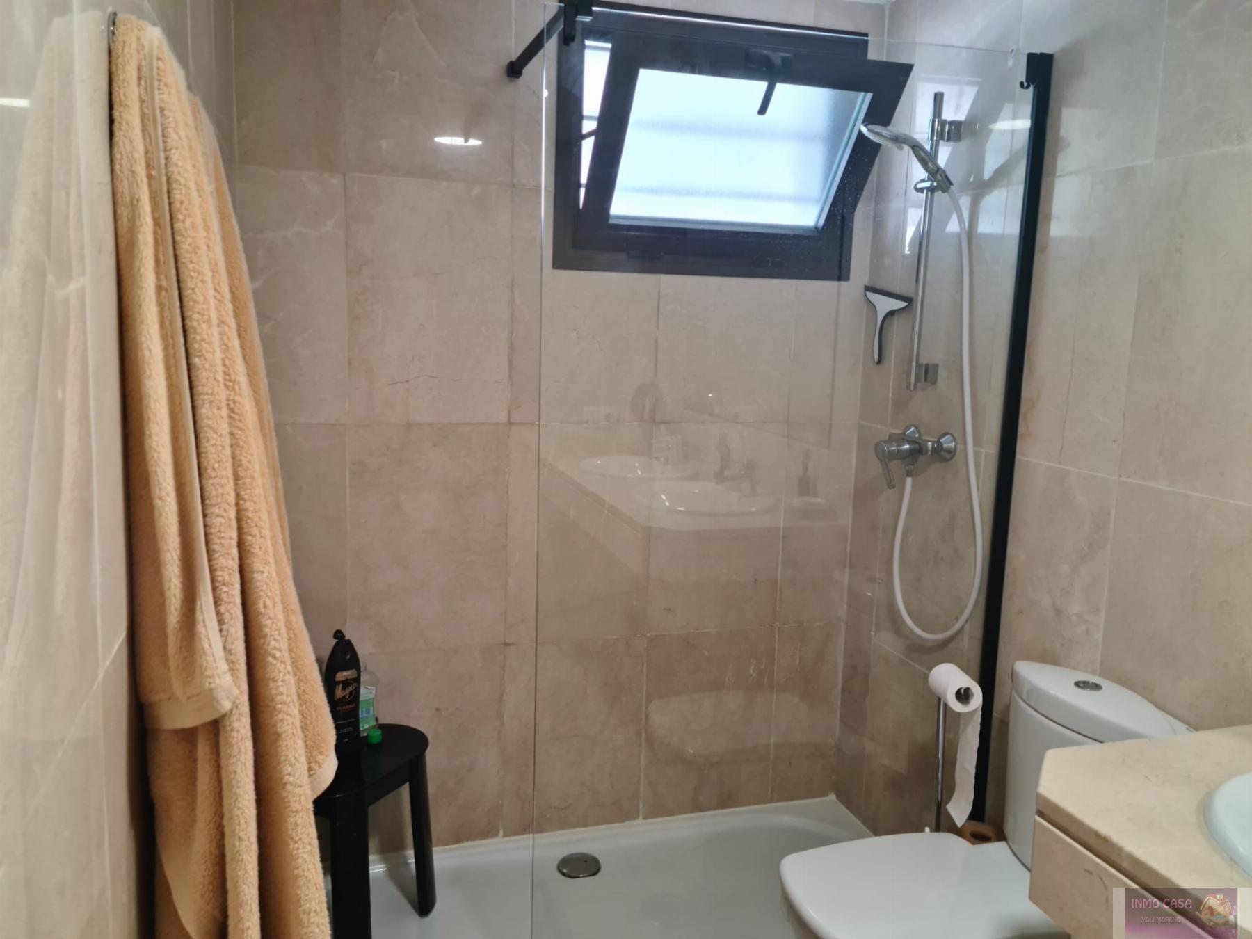 For rent of flat in Manilva