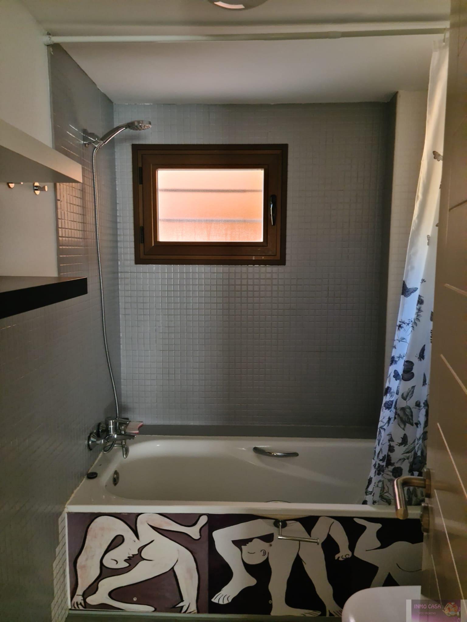 For rent of flat in Manilva