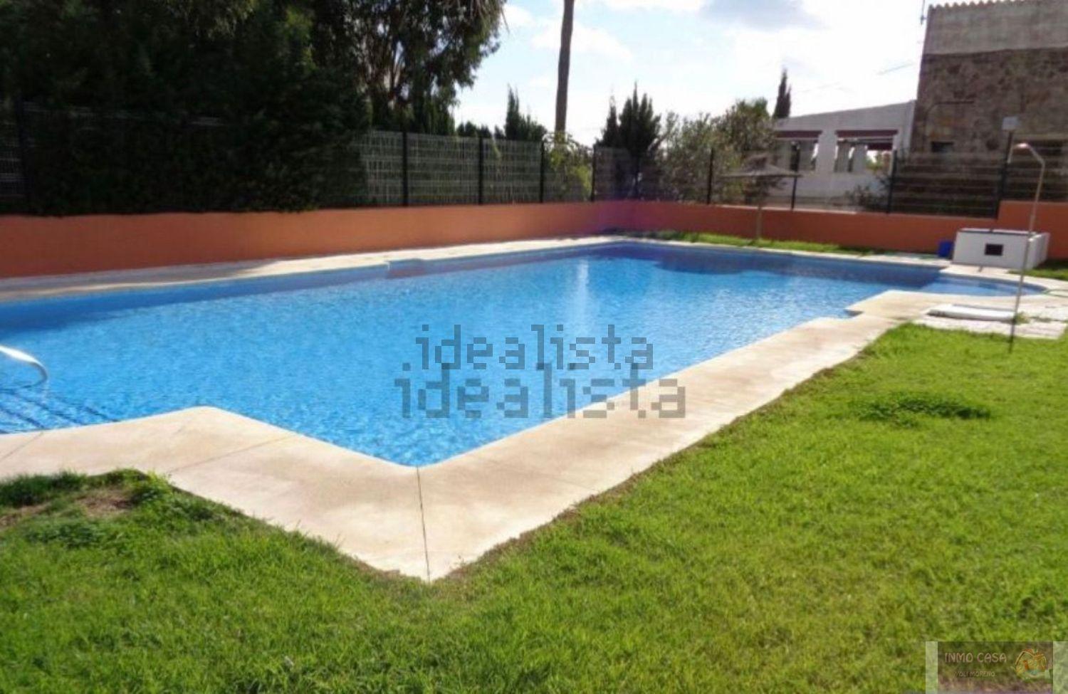 For rent of flat in Manilva