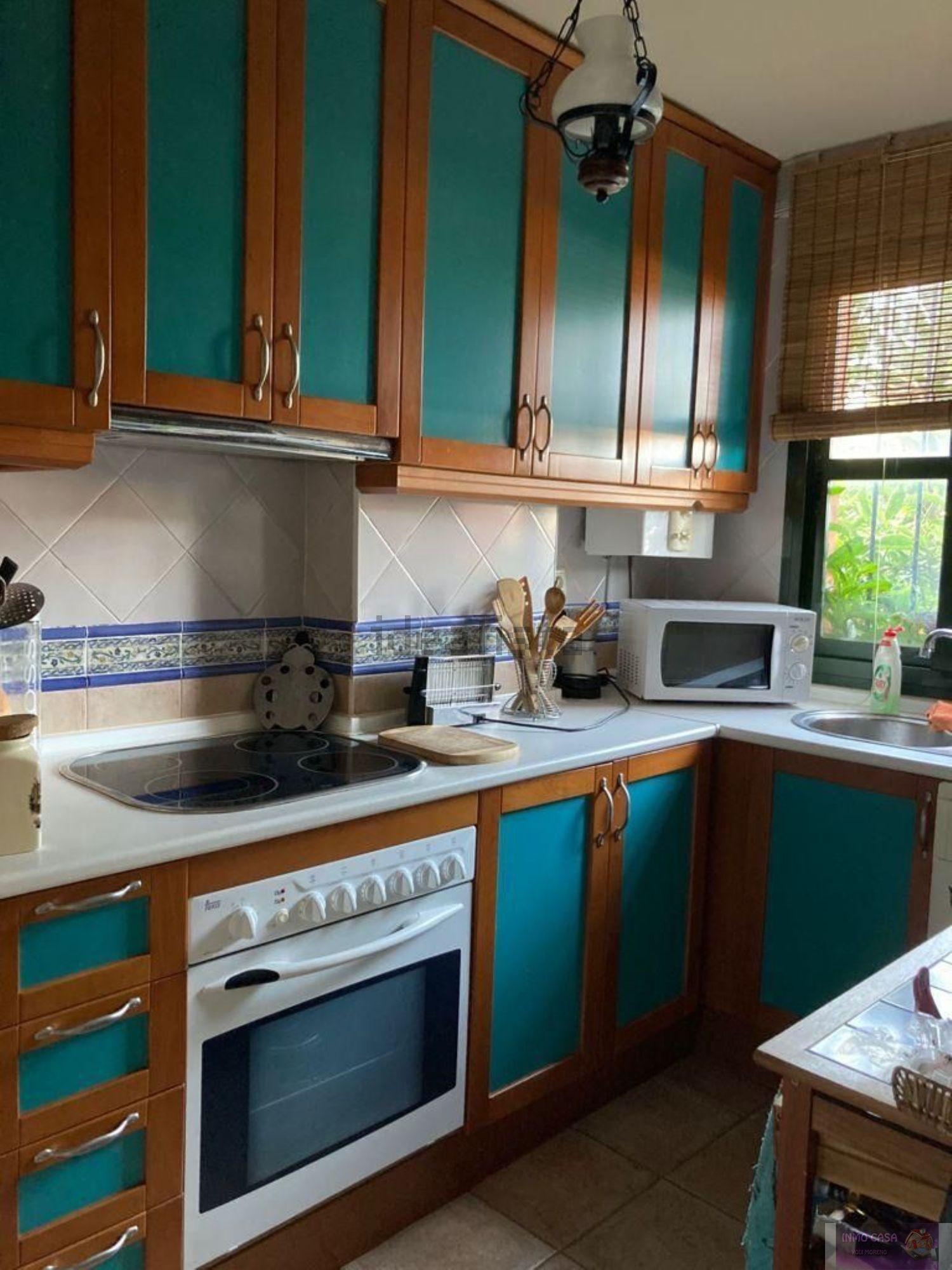 For rent of flat in Manilva