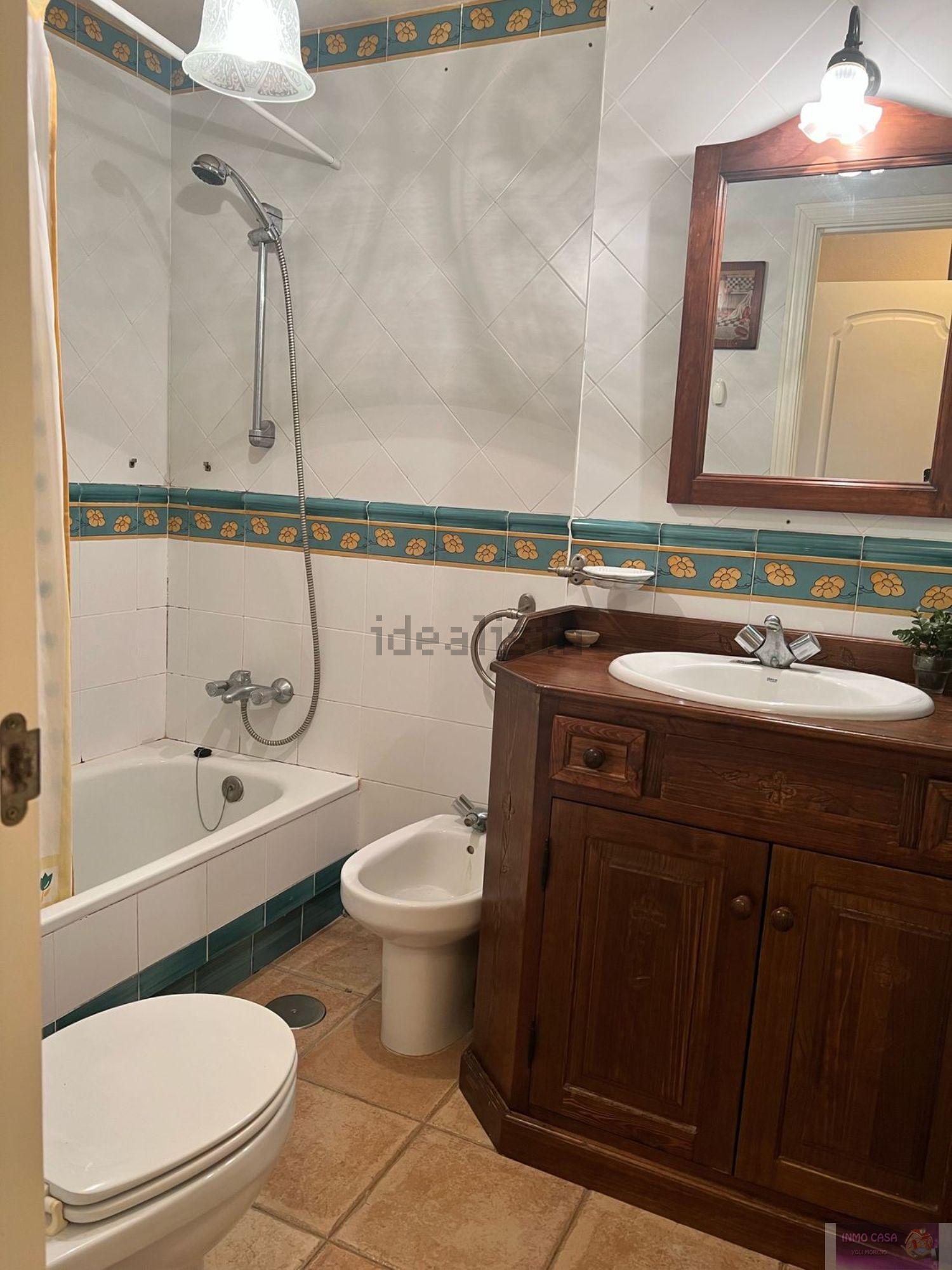 For rent of flat in Manilva