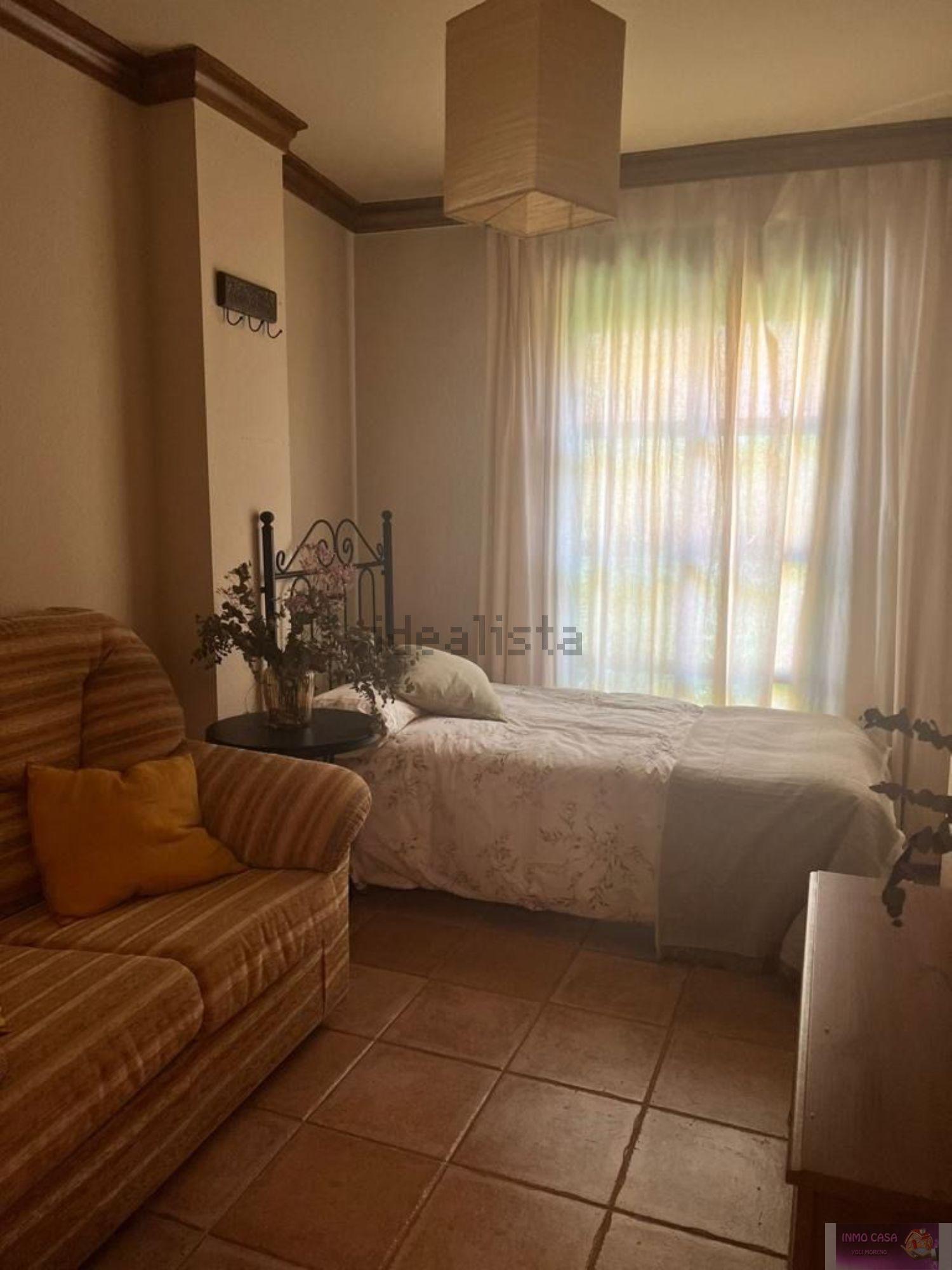 For rent of flat in Manilva